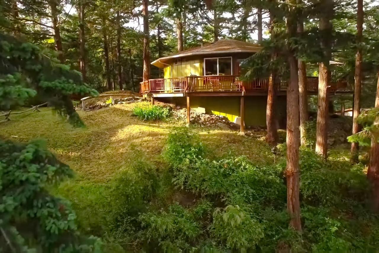 The Island Treehouse Villa Eastsound Exterior photo